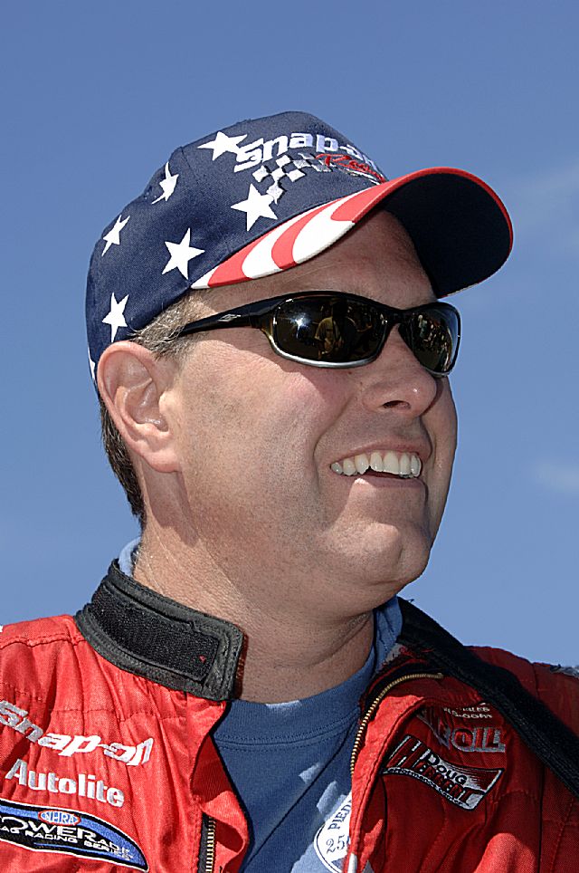 NHRA Top Fuel driver Doug Herbert, founder of the non-profit &quot;Be Responsible and Keep Everybody Safe (B.R.A.K.E.S.) foundation which works to decrease ... - 146